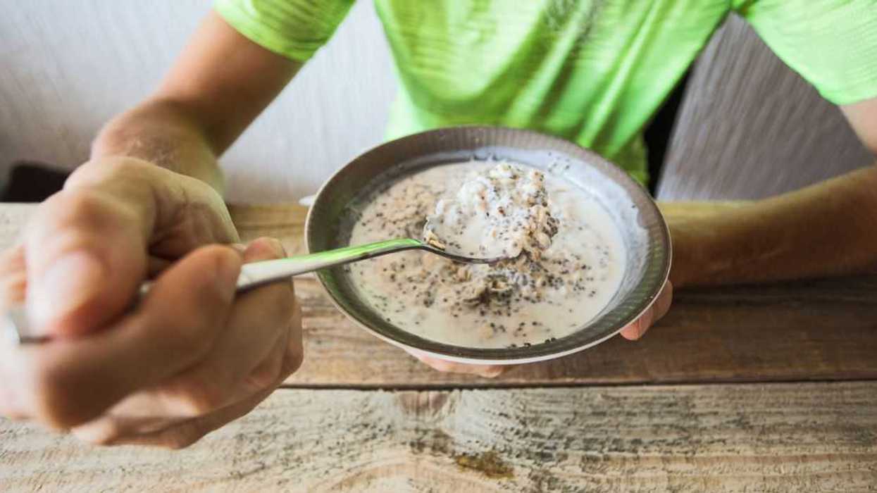 Man eatiing oatmeal
