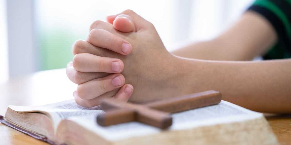 Aunt Gets Hilarious Taste Of Her Own Medicine After Baptizing Nephew Behind His Mom's Back | Percolately