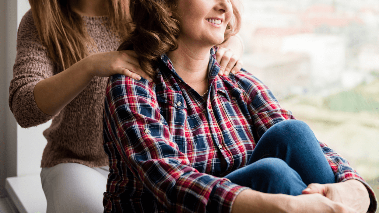 Woman Demoted After Aggressively Trying To Give A Massage To Her Coworker Who Was Having A Panic Attack