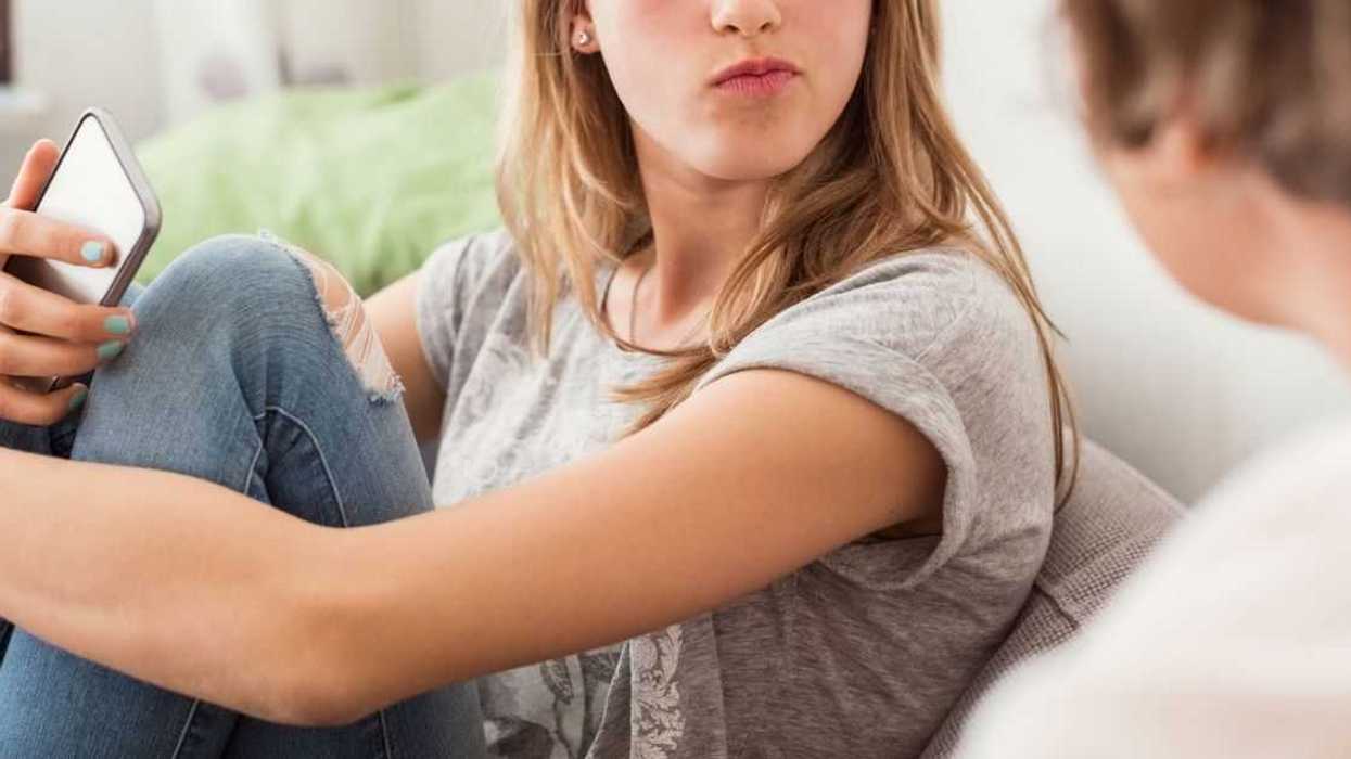 Woman Horrified To Discover That Her 13-Year-Old Niece Doesn't Know Where Babies Come From