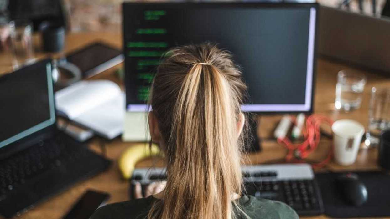 Software Engineer Called Out For Replying Honestly After Uncle Asks How Much Money She Makes