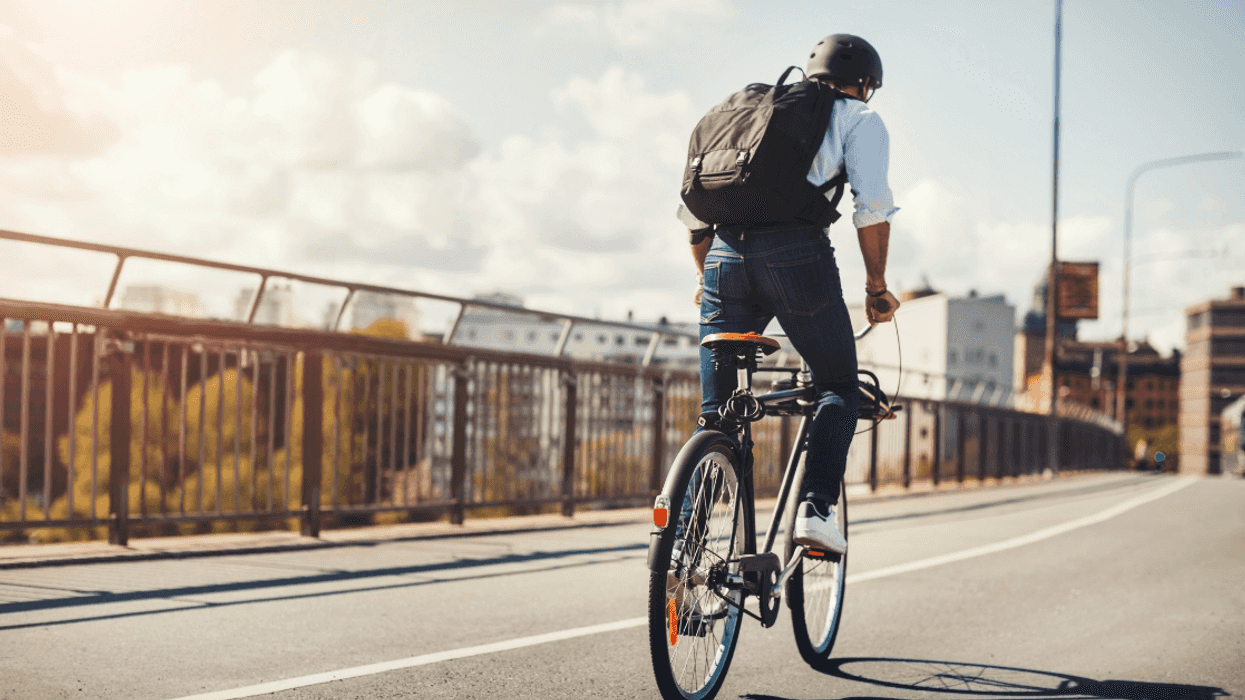Redditor Finds The Most Hilarious Way To Steal Friend's Bike Back From His Cheating Ex