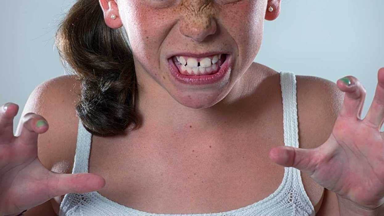 Woman Refuses To Let Homeless Friend Move Into Her House Because Of Her Terribly-Behaved Kid