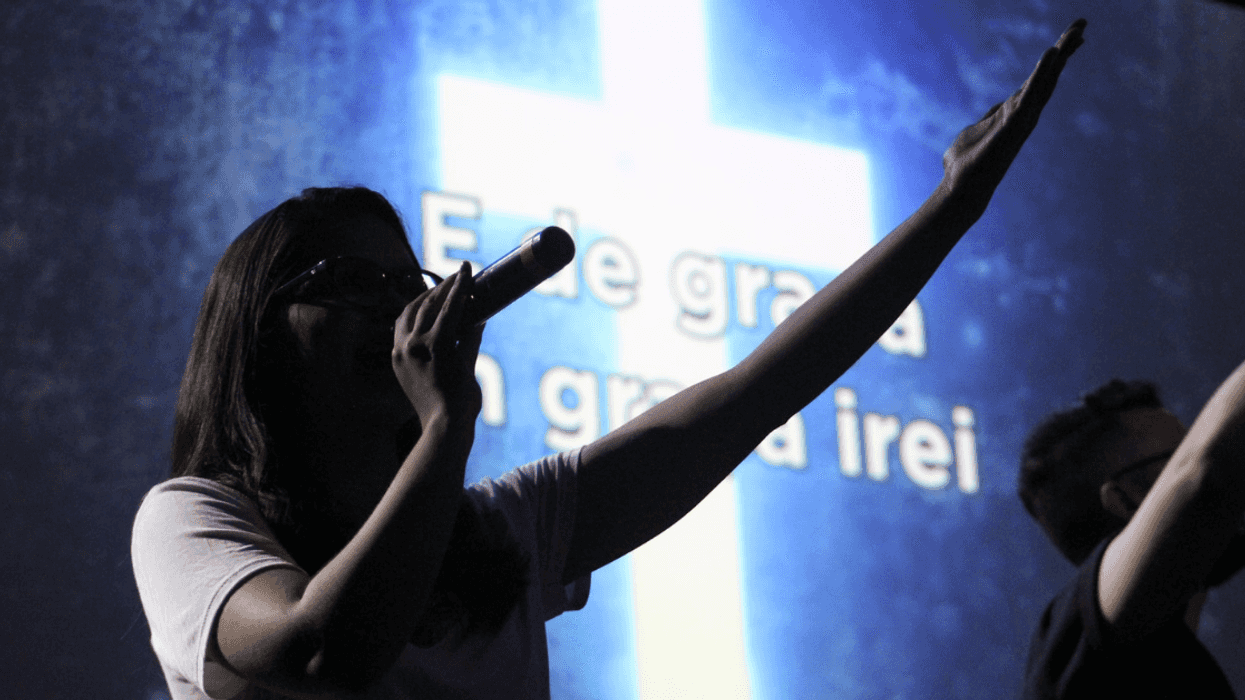 Guy Refuses To Congratulate Religious Sister On Pregnancy After She Spread Lies About His Bisexual Wife