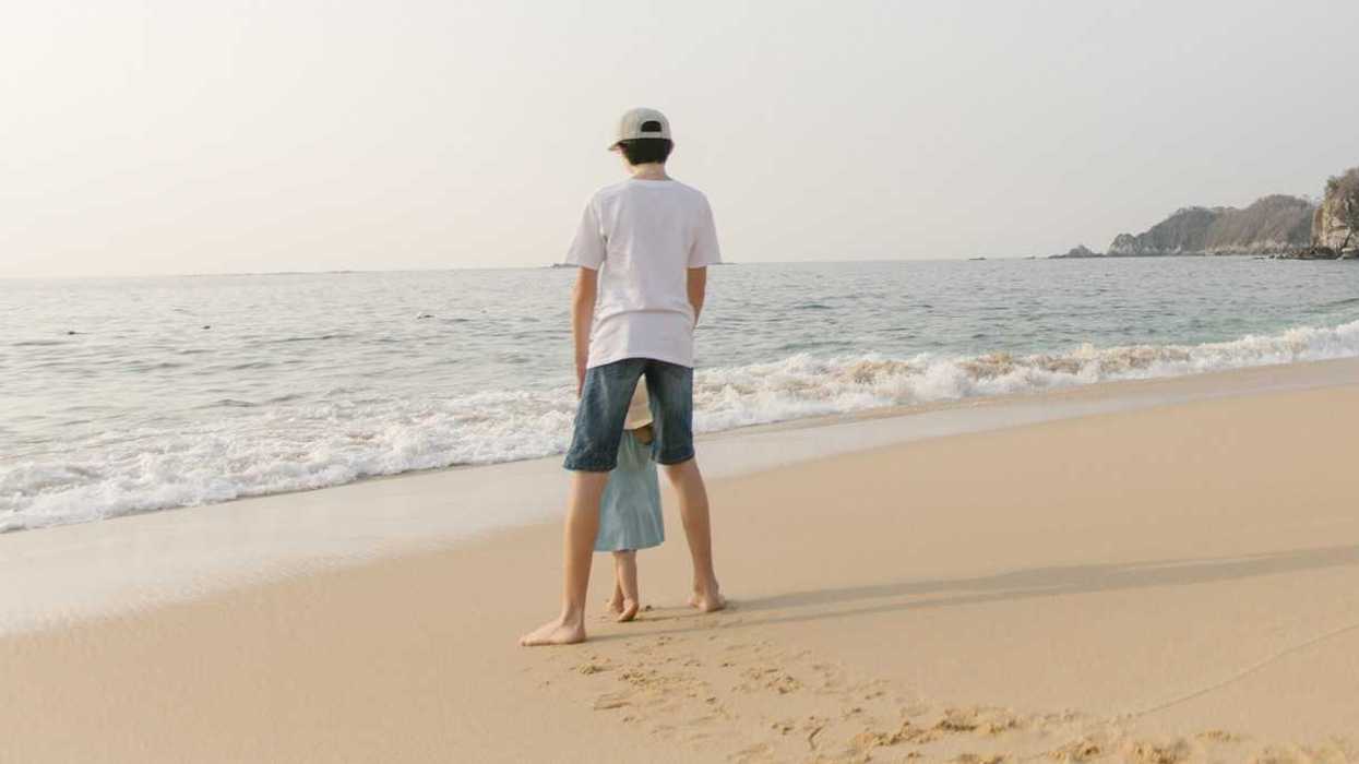 Teen Furious After His Friends Cancel Plans Every Time He Invites His Girlfriend And Toddler Along