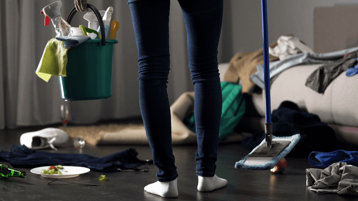 Homeowner Tells Partner They Can Only Quit Their Job If They Do '40 Hours Of Chores Each Week'