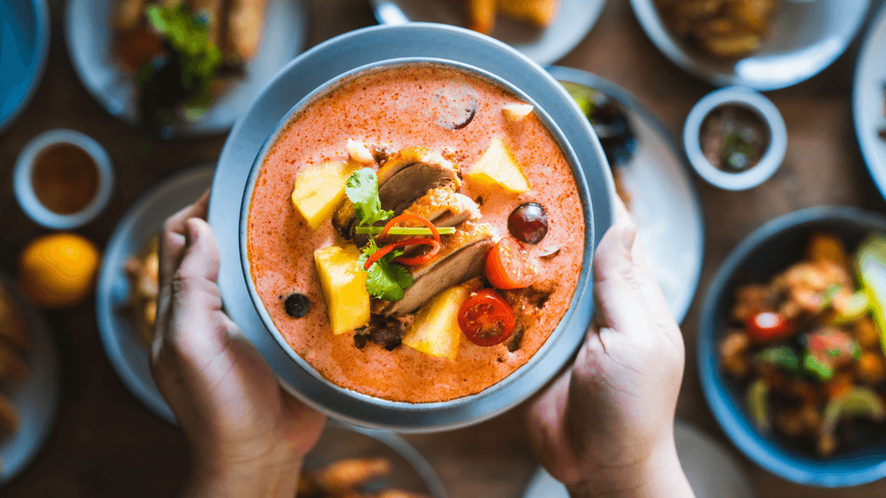 Redditor Sparks Drama By Sending Back Thai Food Four Times Because It Wasn't Spicy Enough