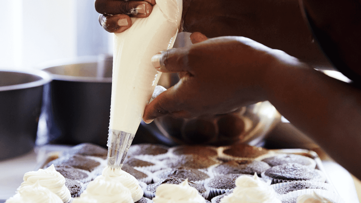 'Hobbyist Baker' Called Out For Pricing Their Cakes High To Avoid Having To Make Too Many Of Them