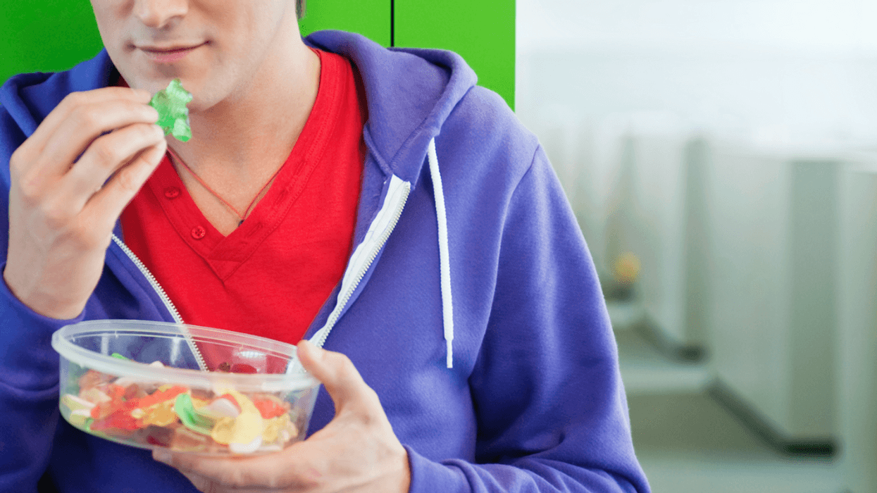 Guy Called 'Horrible' After Kicking Out Adult Brother For Eating Diabetic Wife's Emergency Candy