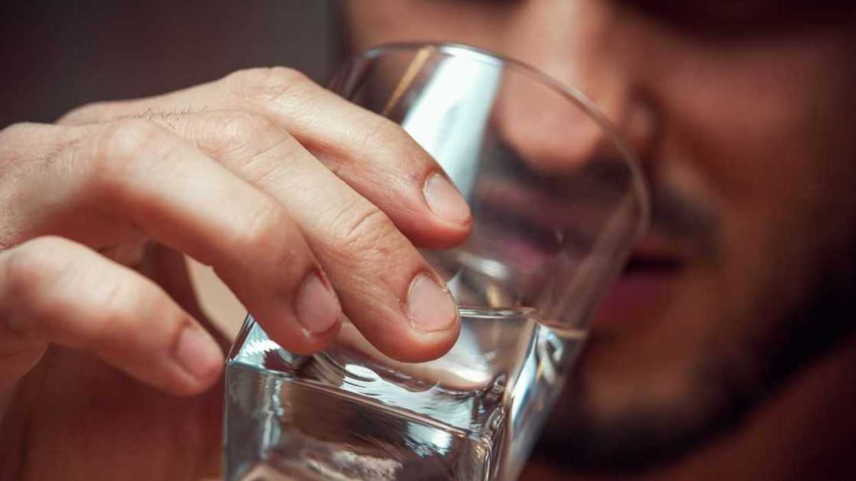 Guy Kicked Out Of Dungeons & Dragons Game For Drinking Host's Wife's Expensive Vodka Without Permission