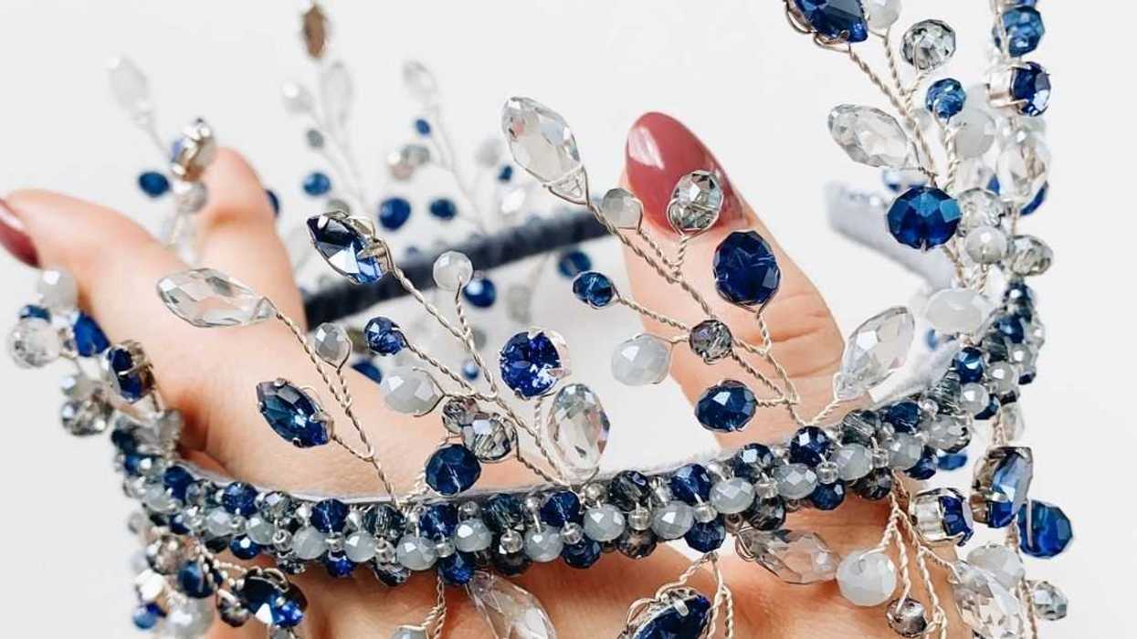 College Student Called 'Ungrateful' For Refusing To Buy Her Mom A $1,700 Bracelet For Christmas