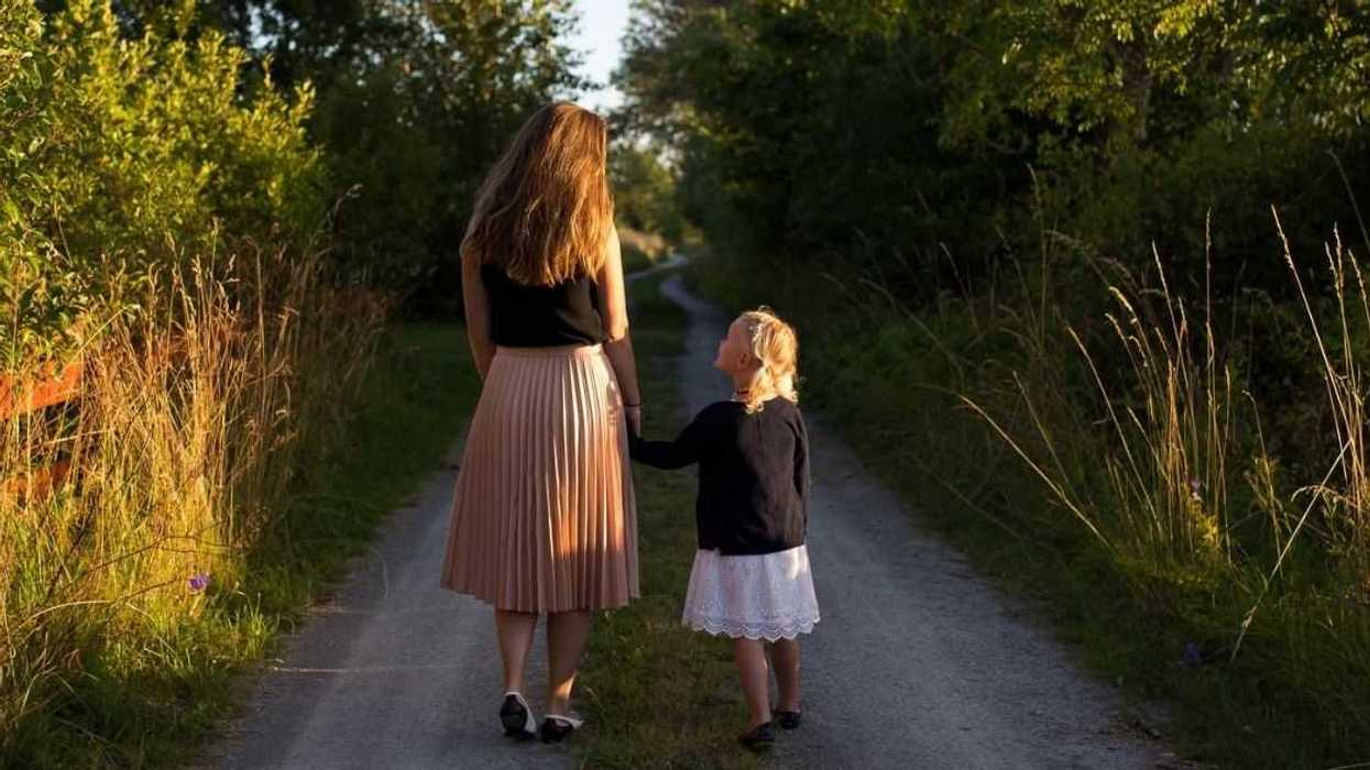 Parent Called 'Inappropriate' For Explaining Family's Financial Problems To 12-Year-Old Daughter