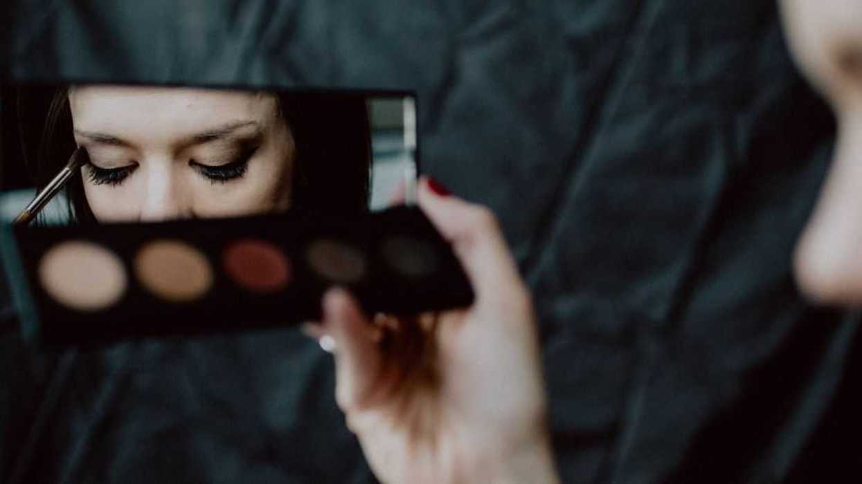 Woman Livid After Husband Throws Out Her Eyeshadow Because It Makes Her Look Like A 'Hooker'