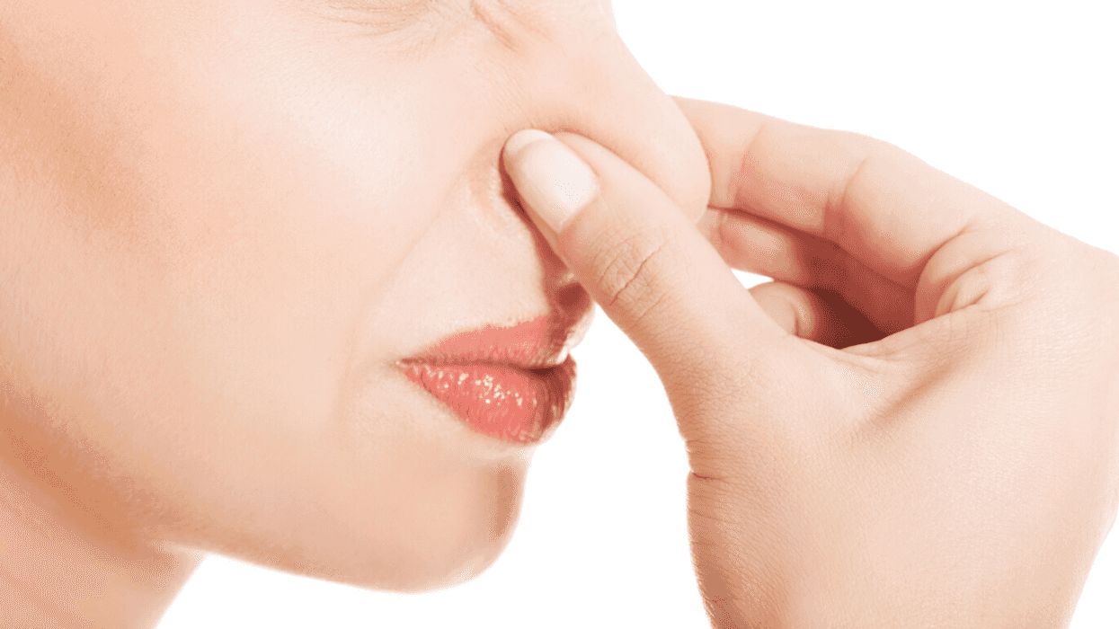 Woman Bans Her Teen Brother From Grocery Shopping With Her After His Stench Turns Heads