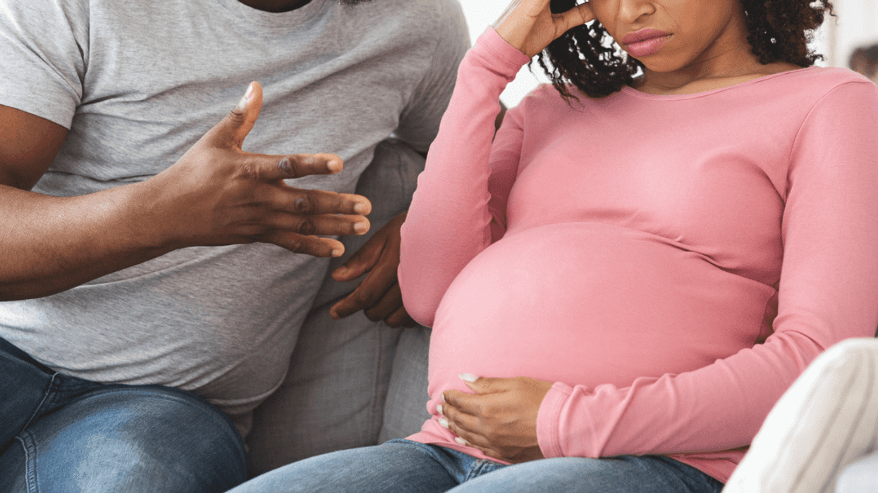 Pregnant couple arguing