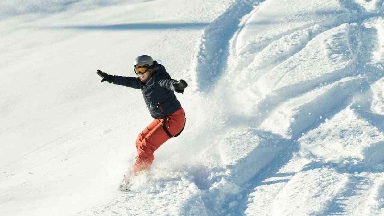 Guy Livid When Girlfriend Accepts Help From Parents To Pay Her Hospital Bills After Snowboarding Accident