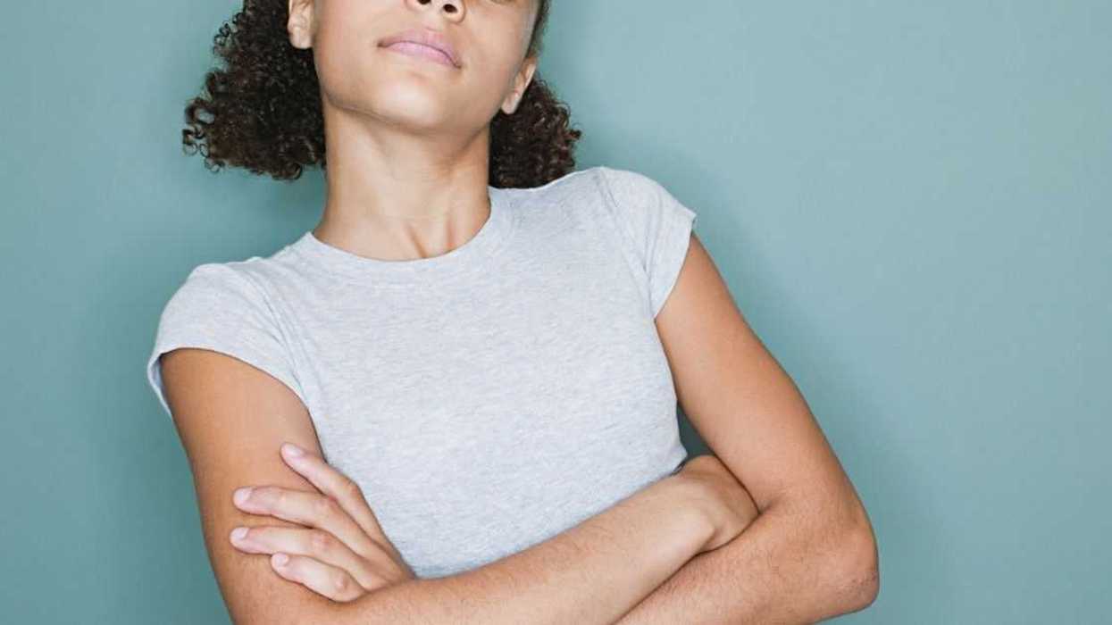 Mixed Teen Tells White Sister To 'Stay In Her Own F*cking Lane' After She Tries 'Help' Her With Her Hair