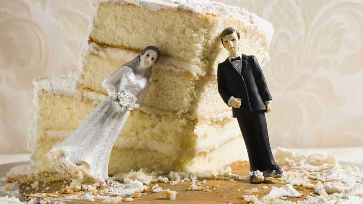 Guy Calls Off Wedding After Bride Lies And Tells Him Her Wealthy Family Has 'Gone Broke'