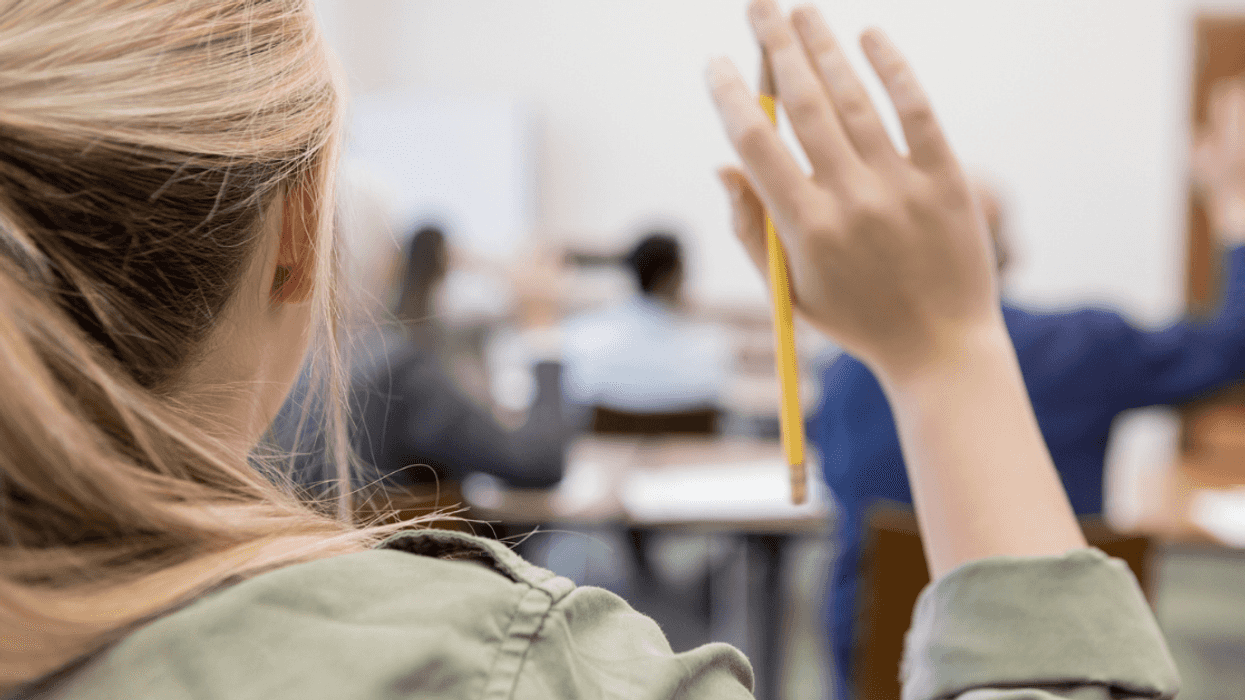 Teen Lashes Out After Substitute Teacher Mocks Her Friend For Being Named 'Karen'