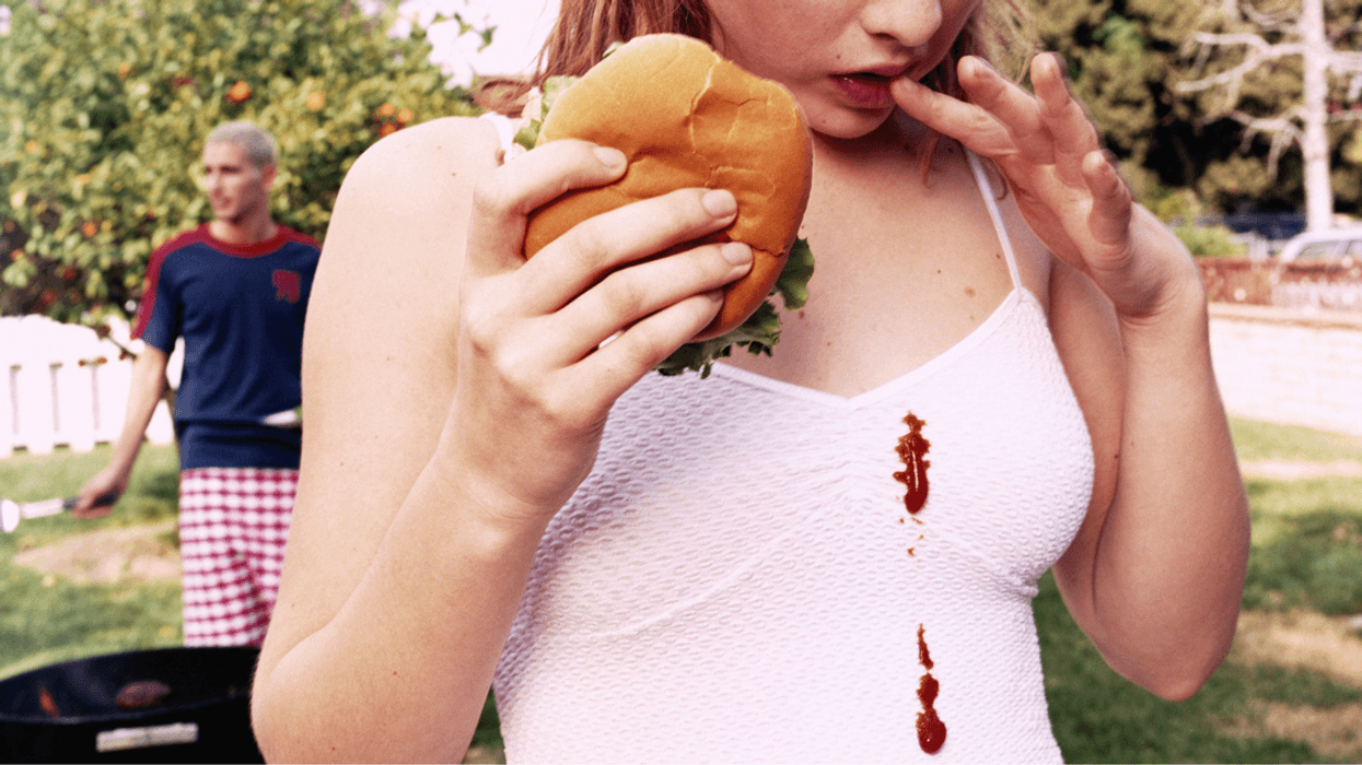 Guy Stunned When Woman Demands He Shell Out $6k For A New Dress After He Accidentally Spilled Wine On Her Old One