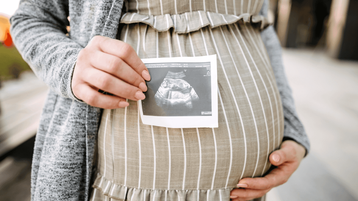 Woman Accused Of 'Stealing' Sister's 'Thunder' By Announcing Pregnancy A Month After She Gave Birth