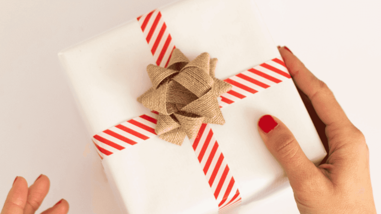 Teen Furious After Her Parent Shames Her Wealthy Boyfriend For Buying Her Expensive Gifts