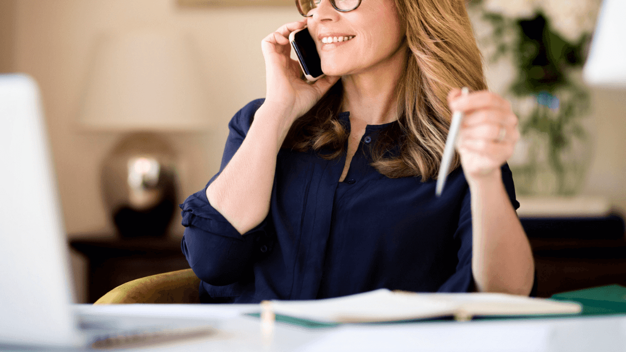 Redditor Called Out For Giving Former Friend A Negative Job Reference Because She's A 'Flake'