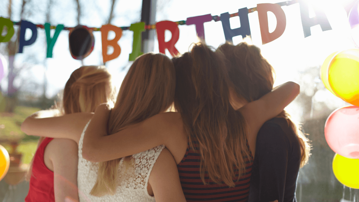 Mom Sparks Drama After 'Setting Up' Her Ex To Look Like A Bad Dad At Their Daughter's Birthday Party