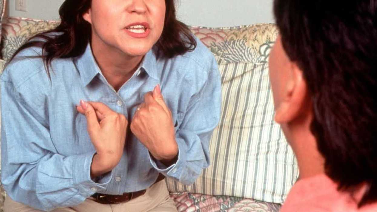 Parents Of Infant Agree To Split Chores—But The Husband's Loophole Has His Wife Livid