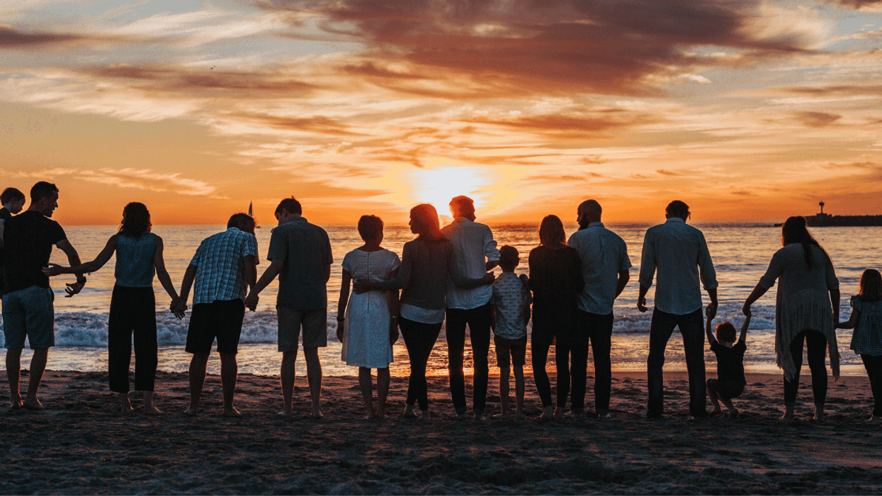 Woman Comes Up With Hilarious Solution After Realizing Family Expects Her To Babysit All Vacation