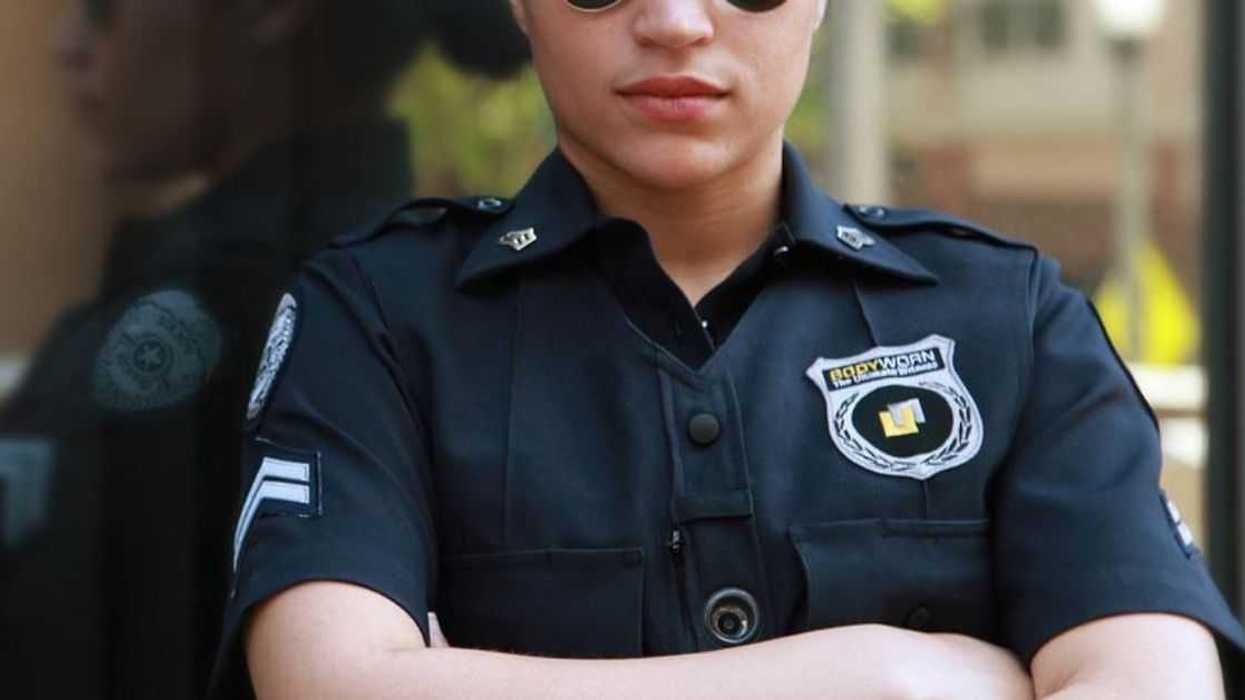 Police Officer Called Out For Refusing To Quit Her Job To Appease Formerly Unhoused Brother-In-Law