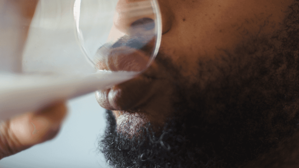 Guy Secretly Switches To Regular Milk To Prove Lactose-Intolerant Roommate Is Stealing From Him