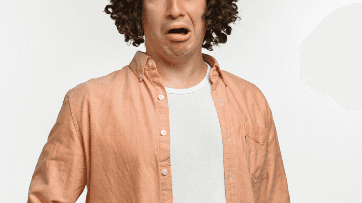 Guy Pissed After He's Called Out In Front Of Friends For Consistently 'Forgetting' To Pay People Back