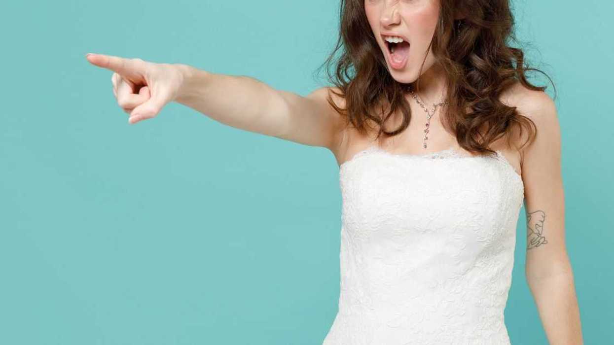 Redditor Accused Of 'Upstaging' Bride By Dressing Formally To Her Black Tie Wedding