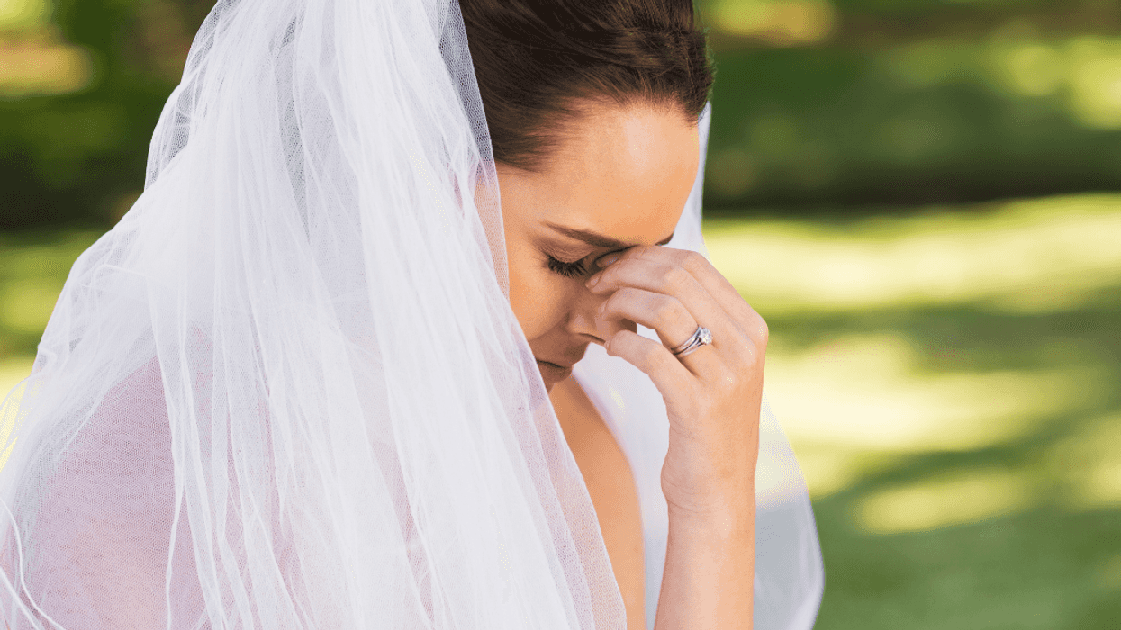 Woman Called A 'Raging B*tch' For Refusing To Spend A Ton Of Money To Be In Sister's Wedding