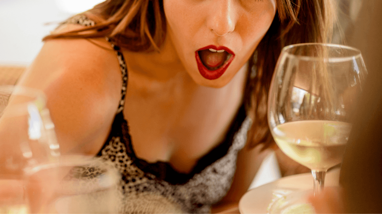 Woman Upset After Cousin Refuses To Let Her Invite Vegan Friend On Family Vacation To Mexico