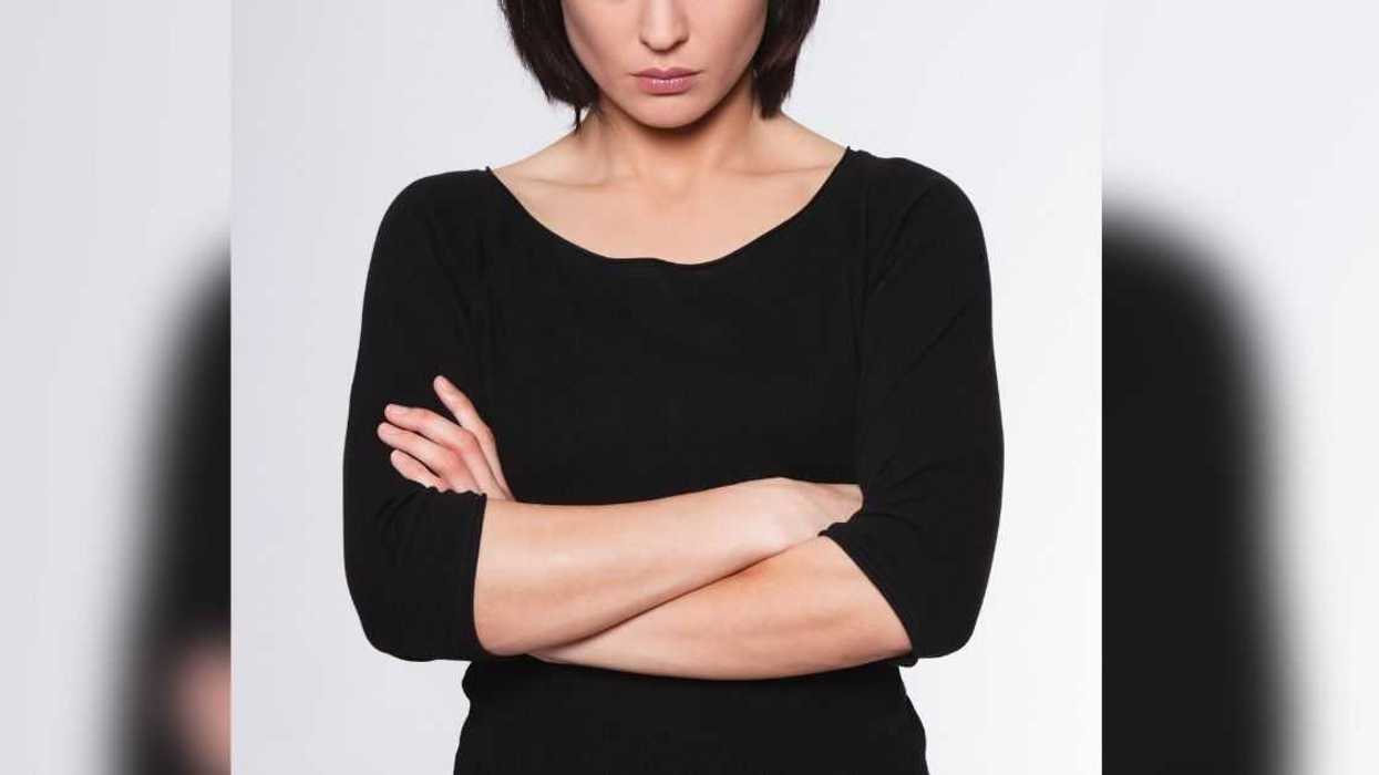 Woman Stunned After Neighbors Call Her A 'Grinch' For Refusing To Hand Out Candy On Halloween