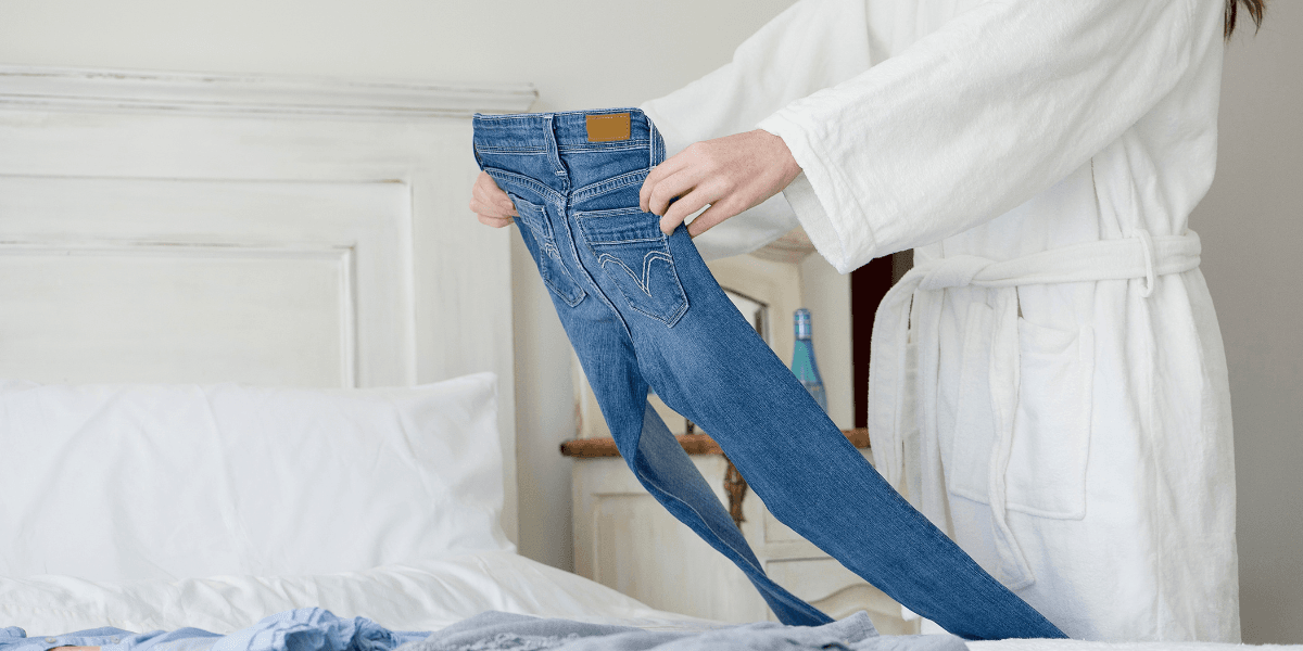 Teen Who Lost Weight Balks After Older Sister Is Upset She Can't Borrow Her Jeans Anymore | Percolately