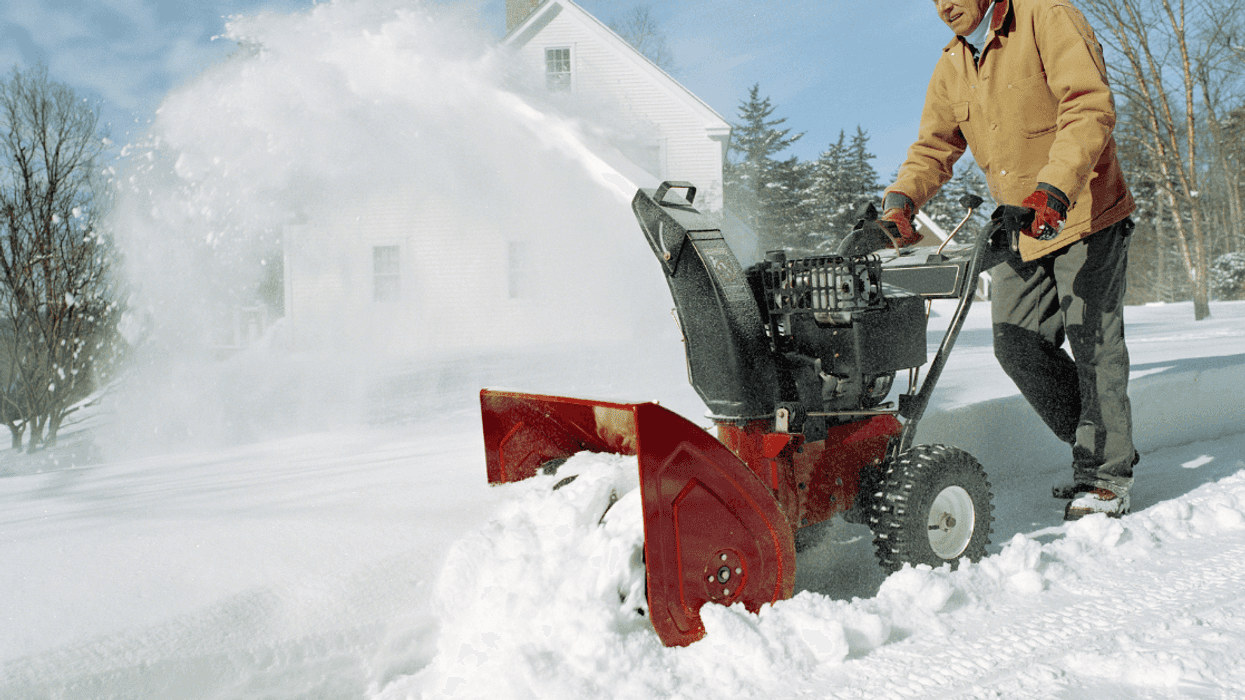 Guy Refuses To Continue Snowblowing Elderly Neighbor's Driveway For Free After He Insults Him