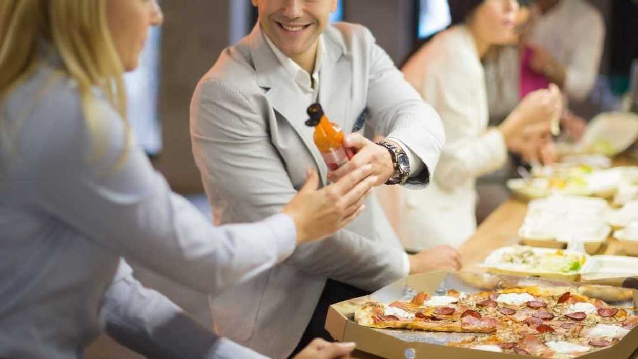 Woman Balks When Her Friend's New Boyfriend Scolds Her For 'Using Hot Sauce Like An Idiot'