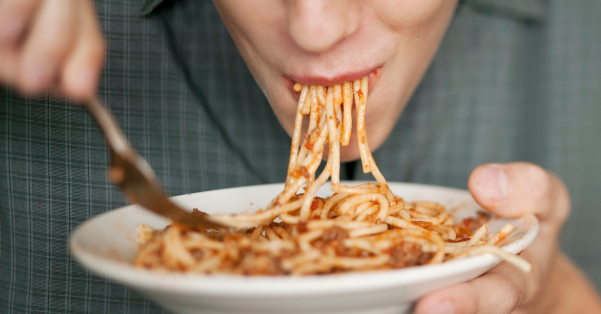 Dad Lashes Out At Spouse After Their Son Cooks Himself An Entire Box Of Pasta As A Snack