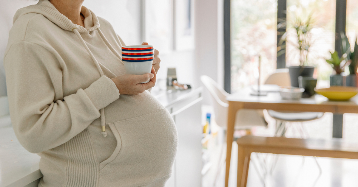 AITA for producing smells that make my pregnant roommate nauseous