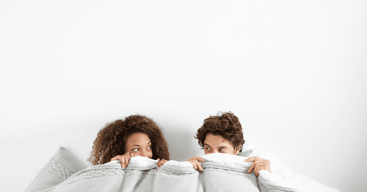roommate-s-gf-barges-in-on-naked-couple