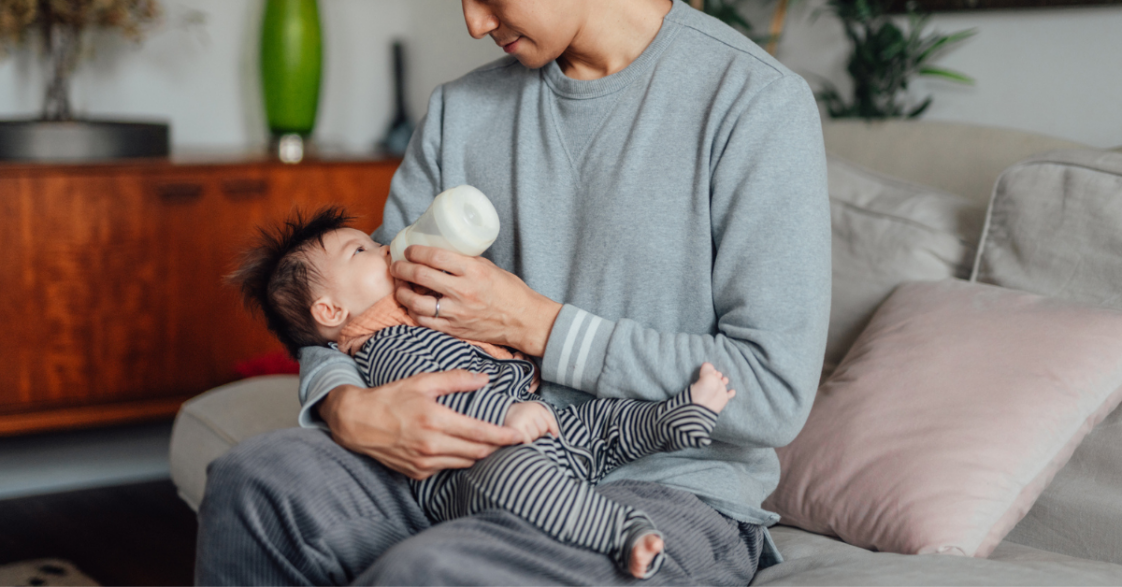 dad-expects-wife-to-wake-him-up-to-feed-baby-at-night