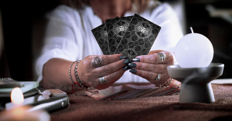 Psychic performing tarot reading