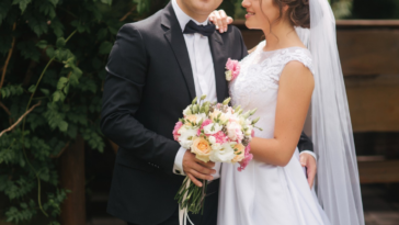 brade and groom in backyard