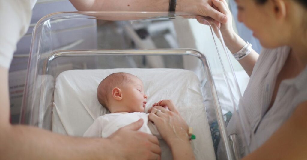 Mom Won't Compromise With Dad On Baby Name REDDIT