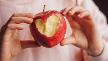 Child with vegan diet